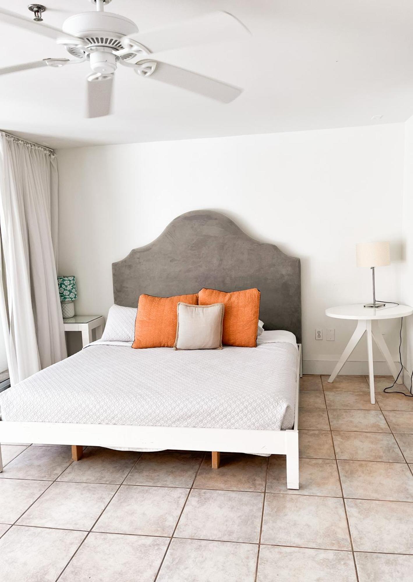 Castle Pavillon 8 Beachfront - Private Beach Access Loft With 2-Story, Pool, Tennis, Free Parking Access Miami Beach Exterior foto
